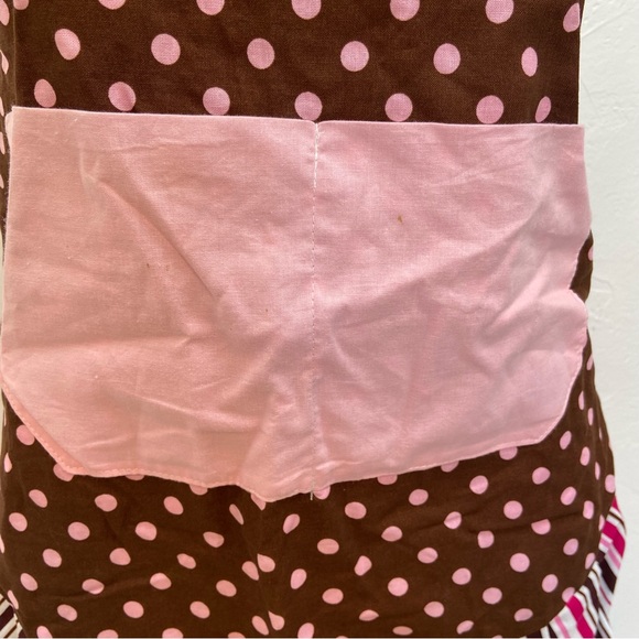 FLIRTY APRONS RETRO LOOK PINK POLKA DOT CANDY STRIPE RUFFLE APRON - Picture 6 of 16